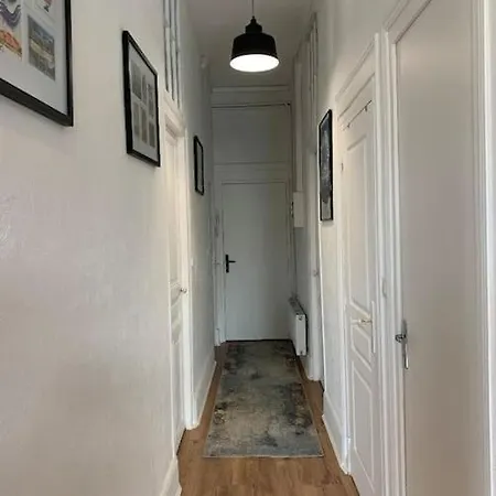 Large Design Apartment, 2 Bedrooms, Center Apartment Vichy